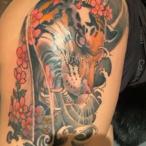 Meet your Posher, Orenda